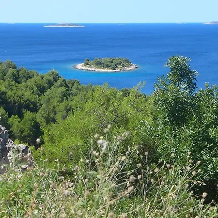Vrsaljko Apartment Betina (Sibenik-Knin)