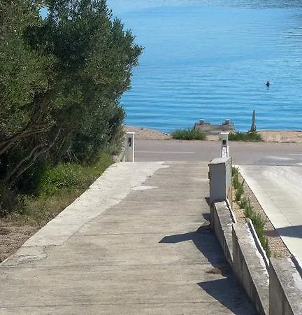 Apartment Vrsaljko Betina (Sibenik-Knin)